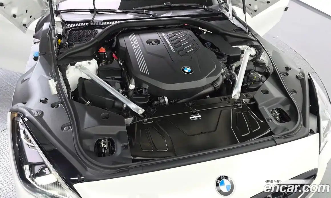BMW Z4 2025 3.0 автомат (гидро), фото 5