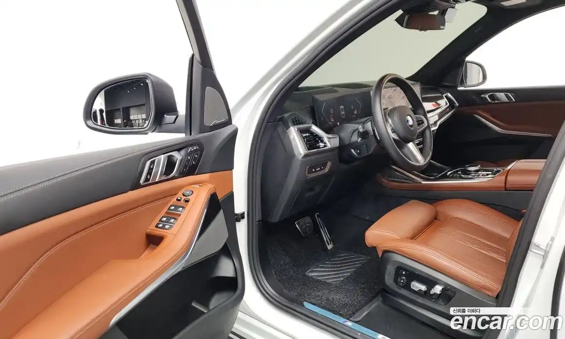 BMW X7 2025 3.0 автомат (гидро), фото 13