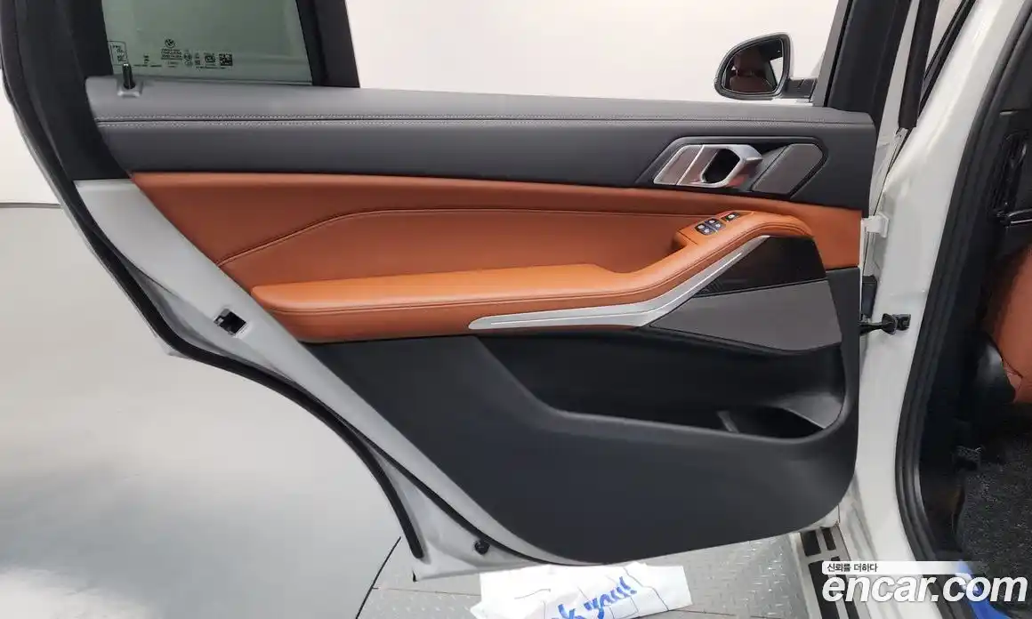 BMW X7 2025 3.0 автомат (гидро), фото 15