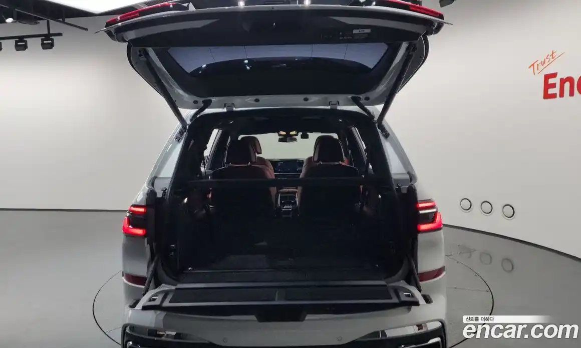 BMW X7 2025 3.0 автомат (гидро), фото 25