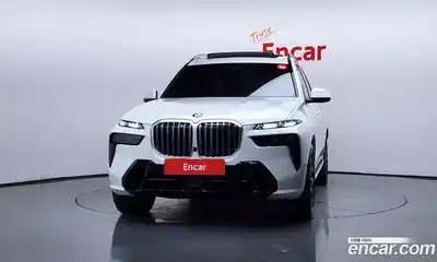 BMW X7 2025 3.0 автомат (гидро), миниатюра 3