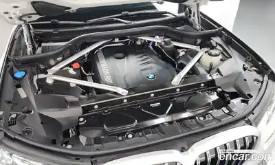 BMW X7 2025 3.0 автомат (гидро), миниатюра 6