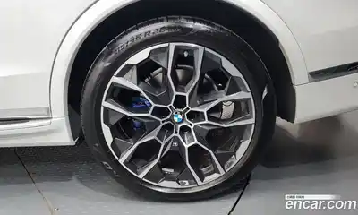 BMW X7 2025 3.0 автомат (гидро), миниатюра 7