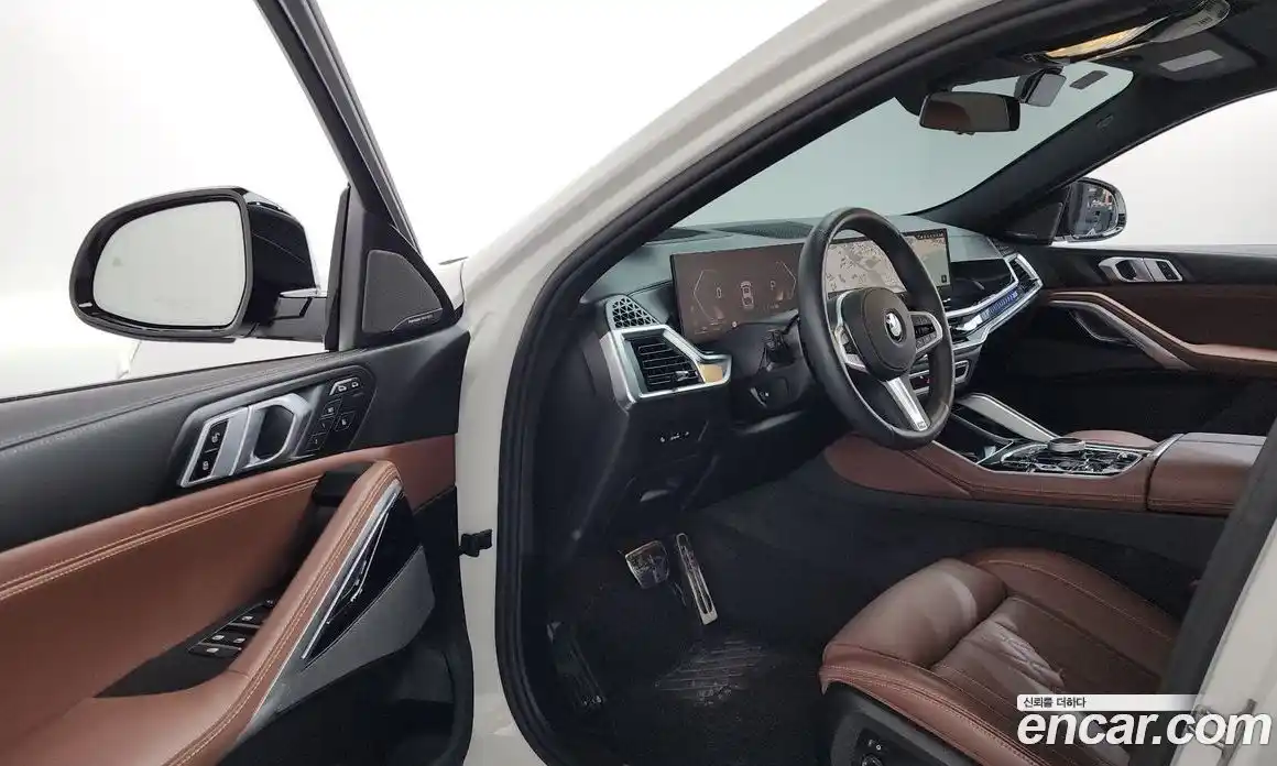 BMW X6 2025 3.0 автомат (гидро), фото 13