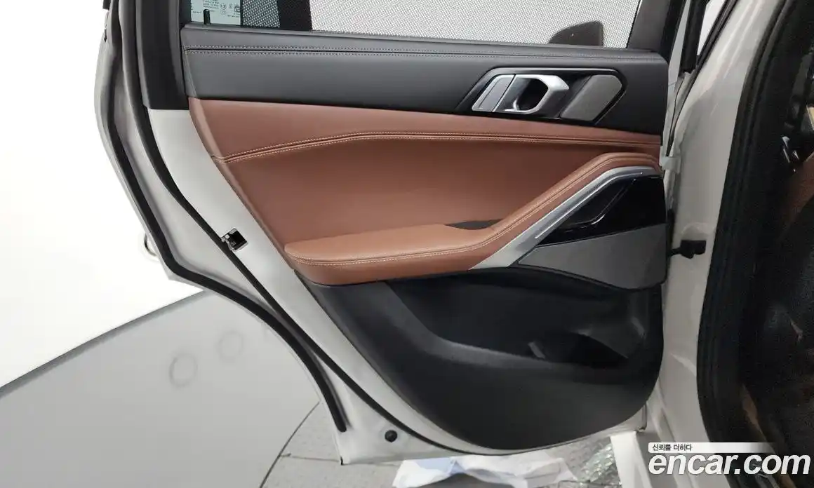 BMW X6 2025 3.0 автомат (гидро), фото 15