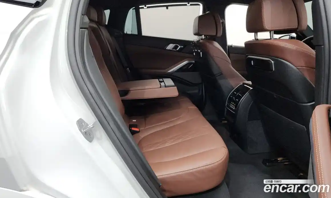 BMW X6 2025 3.0 автомат (гидро), фото 17