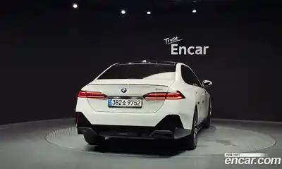 BMW 5 серия 2024 2.0 автомат (гидро), миниатюра 4