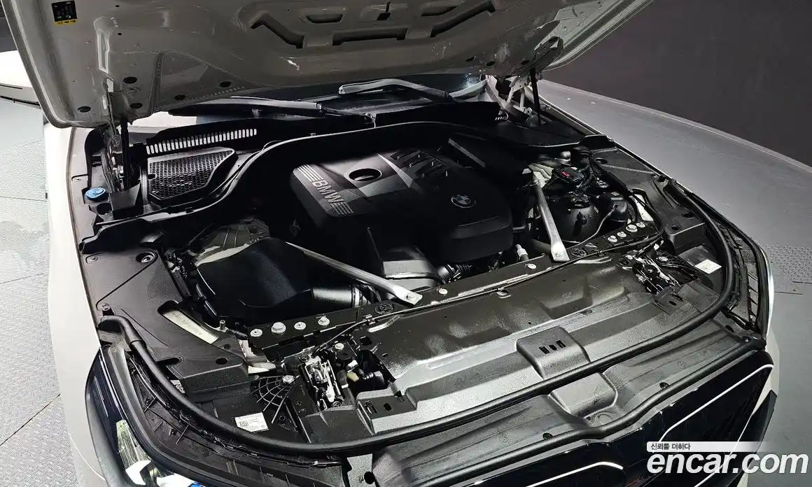 BMW 5 серия 2024 2.0 автомат (гидро), фото 6