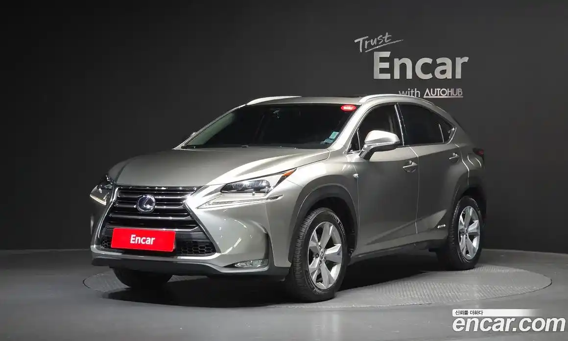 Lexus NX 2017 2.5 автомат (гидро), фото 1 Lexus NX 2017 2.5 автомат (гидро), фото 1