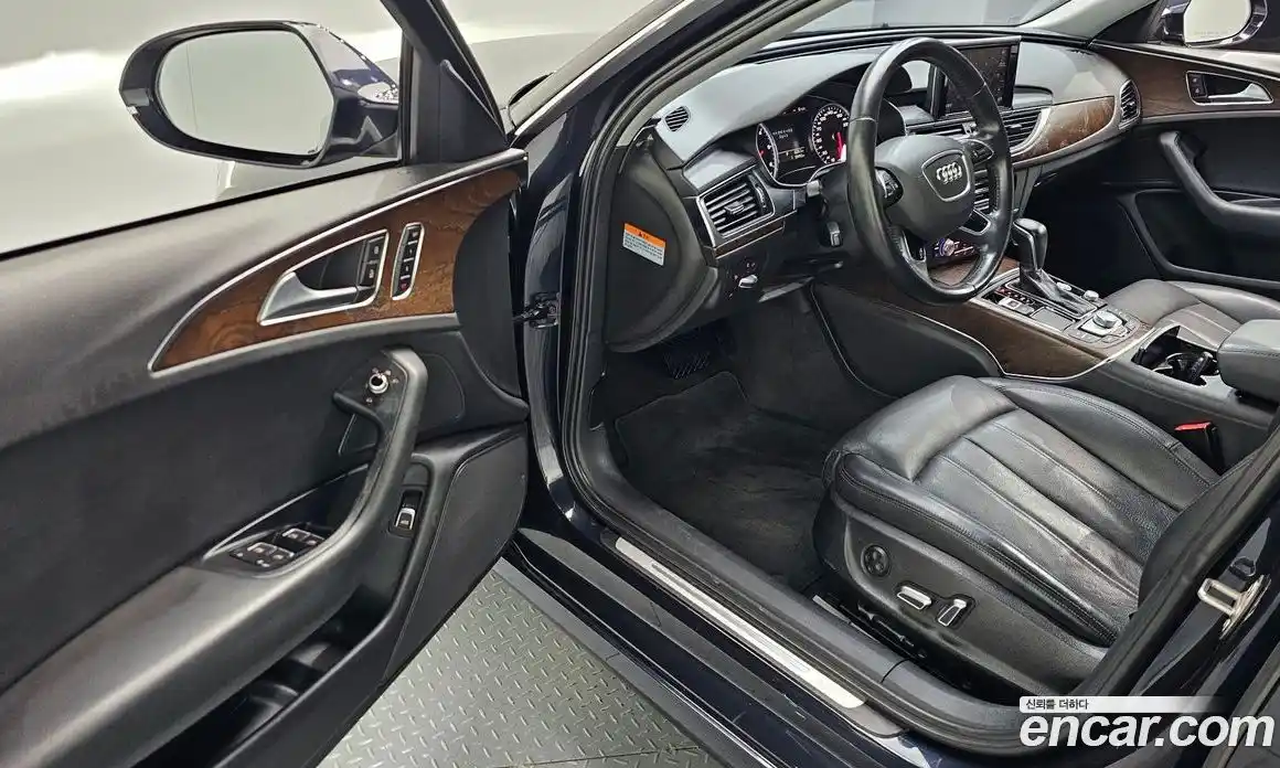 Audi A6 2016 2.0 автомат (гидро), фото 10