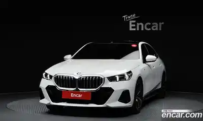 BMW 5 серия 2024 2.0 автомат (гидро), миниатюра 3