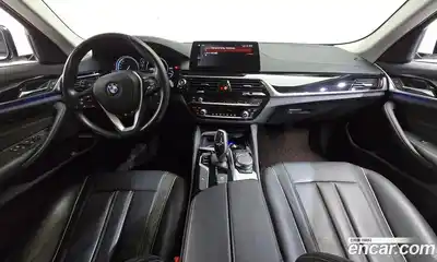 BMW 5 серия 2018 2.0 автомат (гидро), миниатюра 10