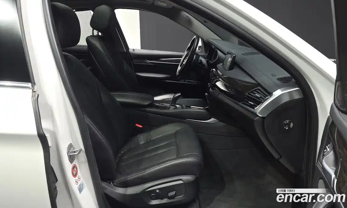 BMW X6 2017 3.0 автомат (гидро), фото 12