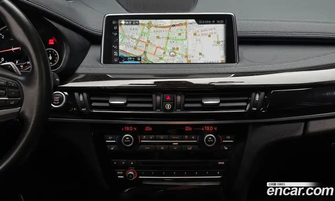 BMW X6 2017 3.0 автомат (гидро), фото 14