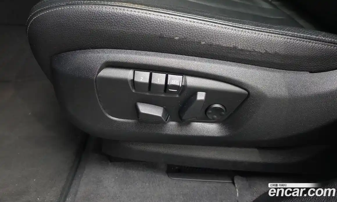 BMW X6 2017 3.0 автомат (гидро), фото 18