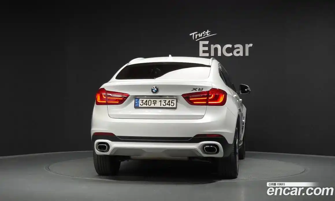 BMW X6 2017 3.0 автомат (гидро), фото 4