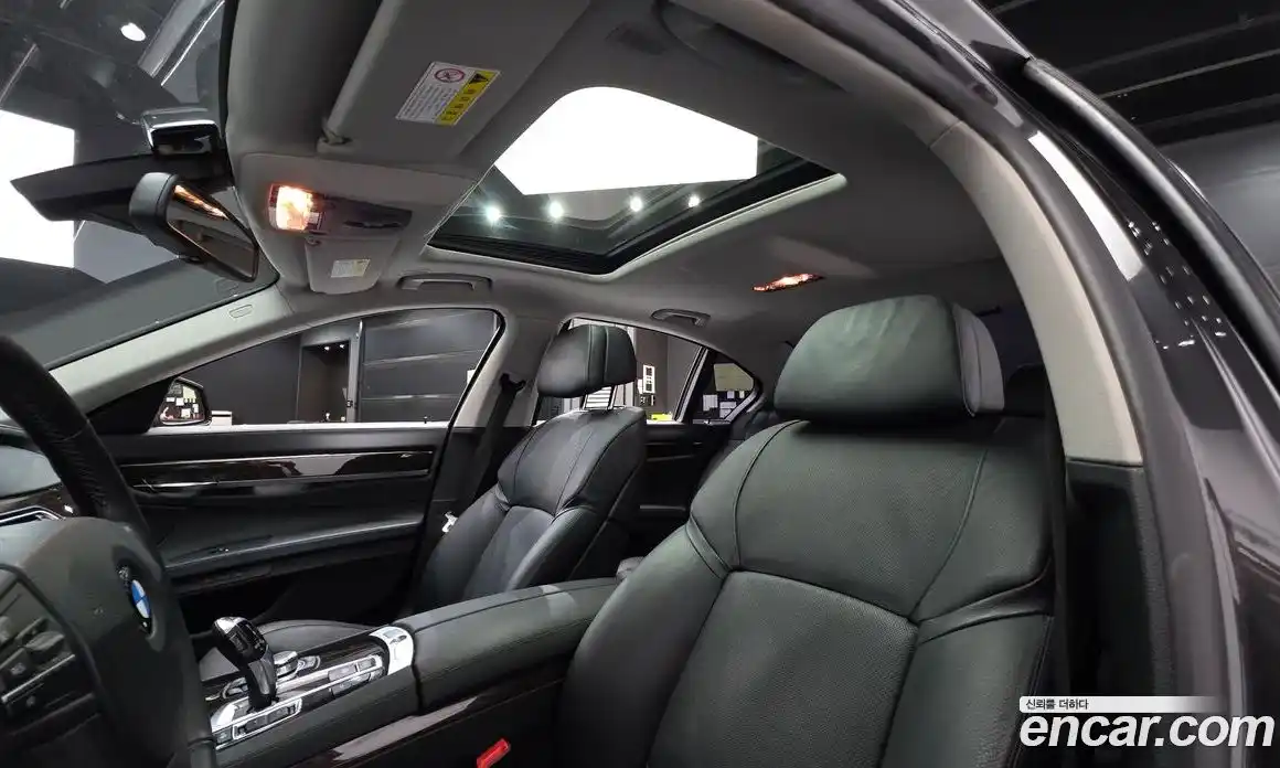 BMW 7 серия 2011 3.0 автомат (гидро), фото 17