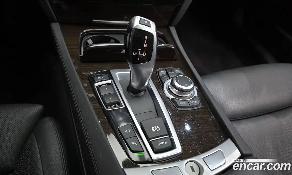 BMW 7 серия 2011 3.0 автомат (гидро), фото 9