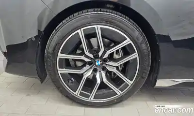 BMW 7 серия 2024 3.0 автомат (гидро), миниатюра 5