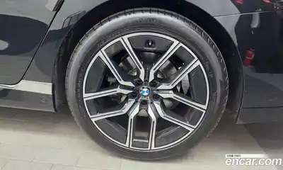 BMW 7 серия 2024 3.0 автомат (гидро), миниатюра 7
