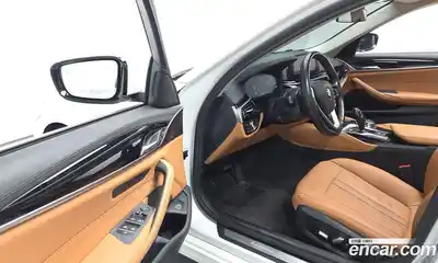 BMW 5 серия 2019 2.0 автомат (гидро), миниатюра 10