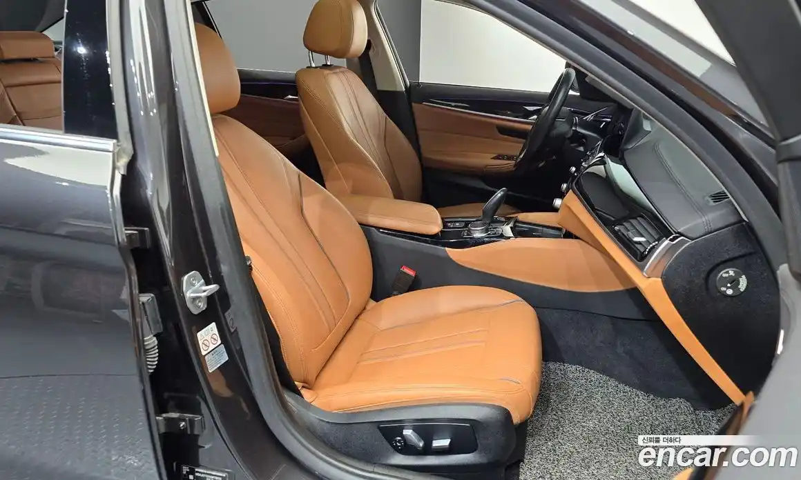 BMW 5 серия 2019 2.0 автомат (гидро), фото 16