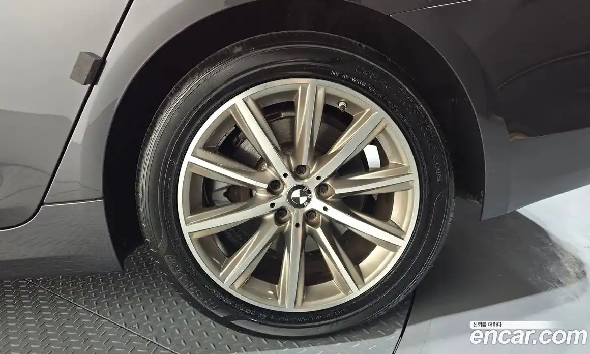 BMW 5 серия 2019 2.0 автомат (гидро), фото 7