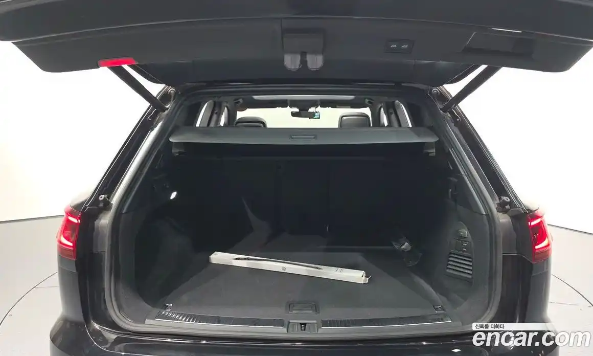 Volkswagen Touareg 2020 4.0 автомат (гидро), фото 20