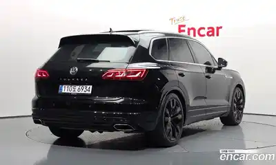 Volkswagen Touareg 2020 4.0 автомат (гидро), миниатюра 2