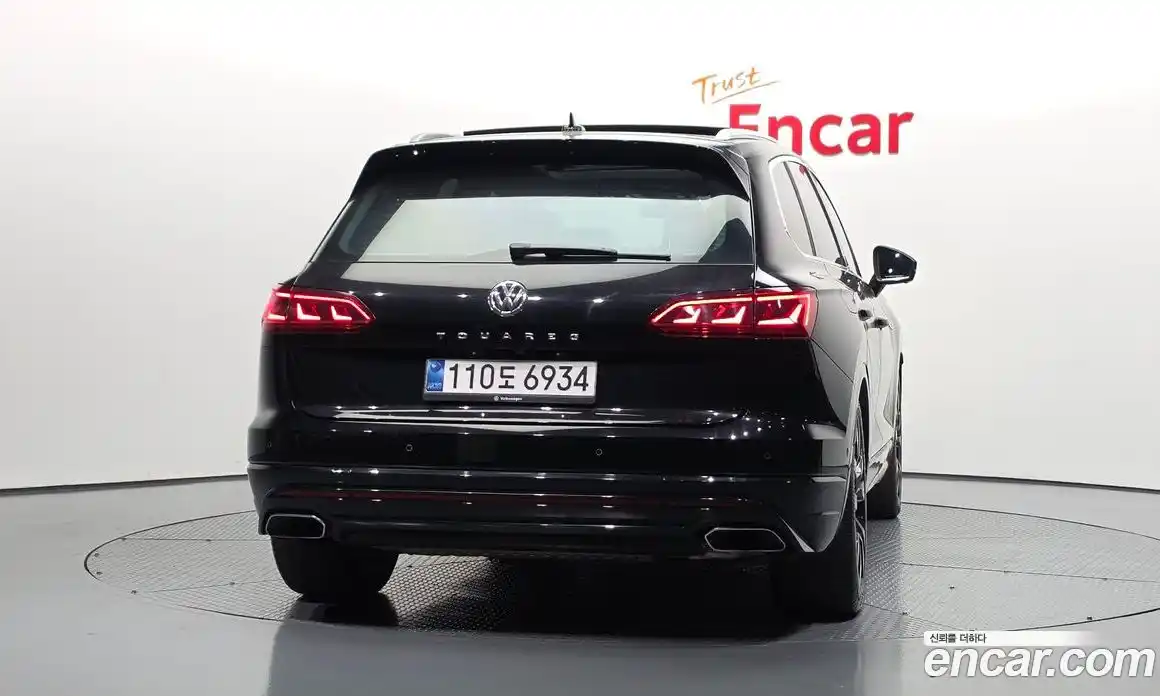 Volkswagen Touareg 2020 4.0 автомат (гидро), фото 4