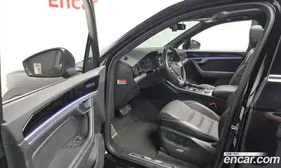 Volkswagen Touareg 2020 4.0 автомат (гидро), миниатюра 10