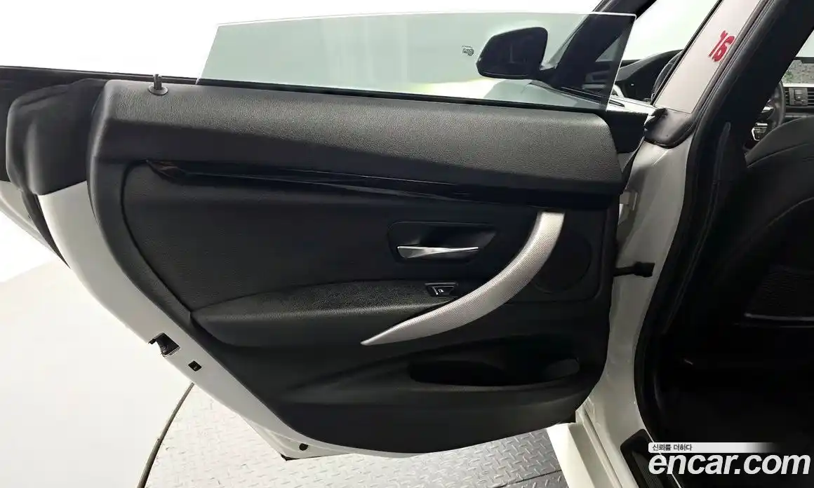 BMW 3 серия 2020 2.0 автомат (гидро), фото 15