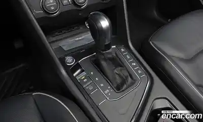 Volkswagen Tiguan 2020 2.0 автомат (гидро), миниатюра 12