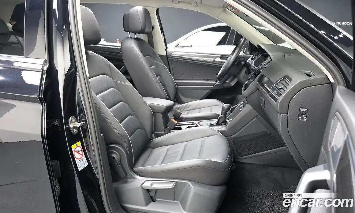 Volkswagen Tiguan 2020 2.0 автомат (гидро), фото 16
