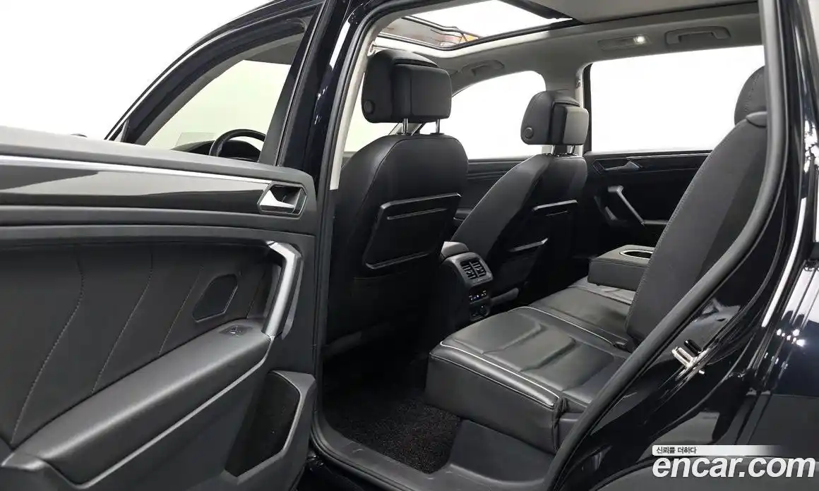 Volkswagen Tiguan 2020 2.0 автомат (гидро), фото 17