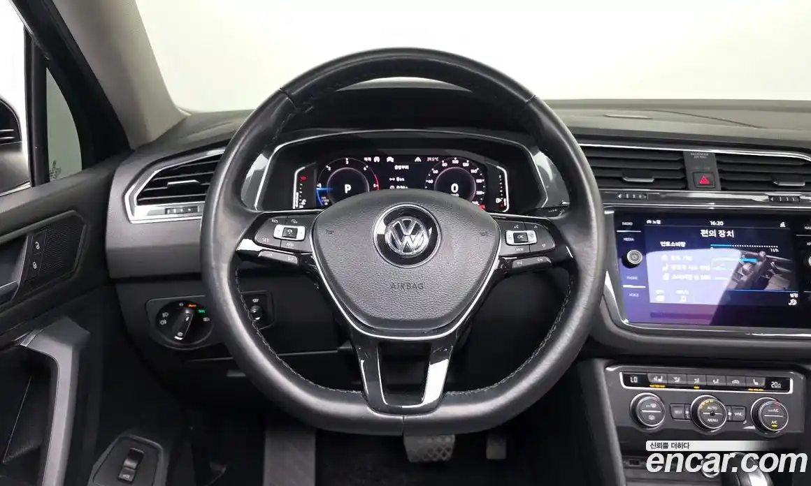 Volkswagen Tiguan 2020 2.0 автомат (гидро), фото 18