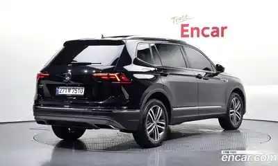 Volkswagen Tiguan 2020 2.0 автомат (гидро), миниатюра 2