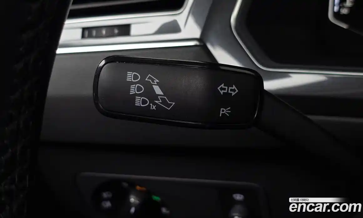 Volkswagen Tiguan 2020 2.0 автомат (гидро), фото 27