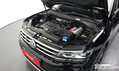 Volkswagen Tiguan 2020 2.0 автомат (гидро), миниатюра 6