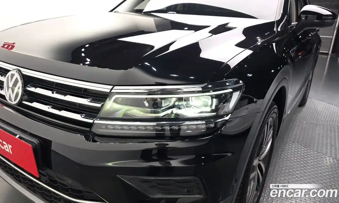 Volkswagen Tiguan 2020 2.0 автомат (гидро), фото 8