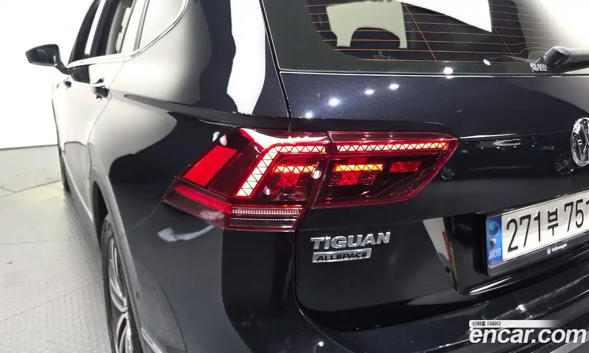 Volkswagen Tiguan 2020 2.0 автомат (гидро), фото 9