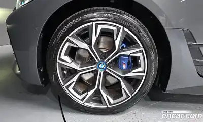 BMW i4 2022 0.2 автомат (гидро), миниатюра 4