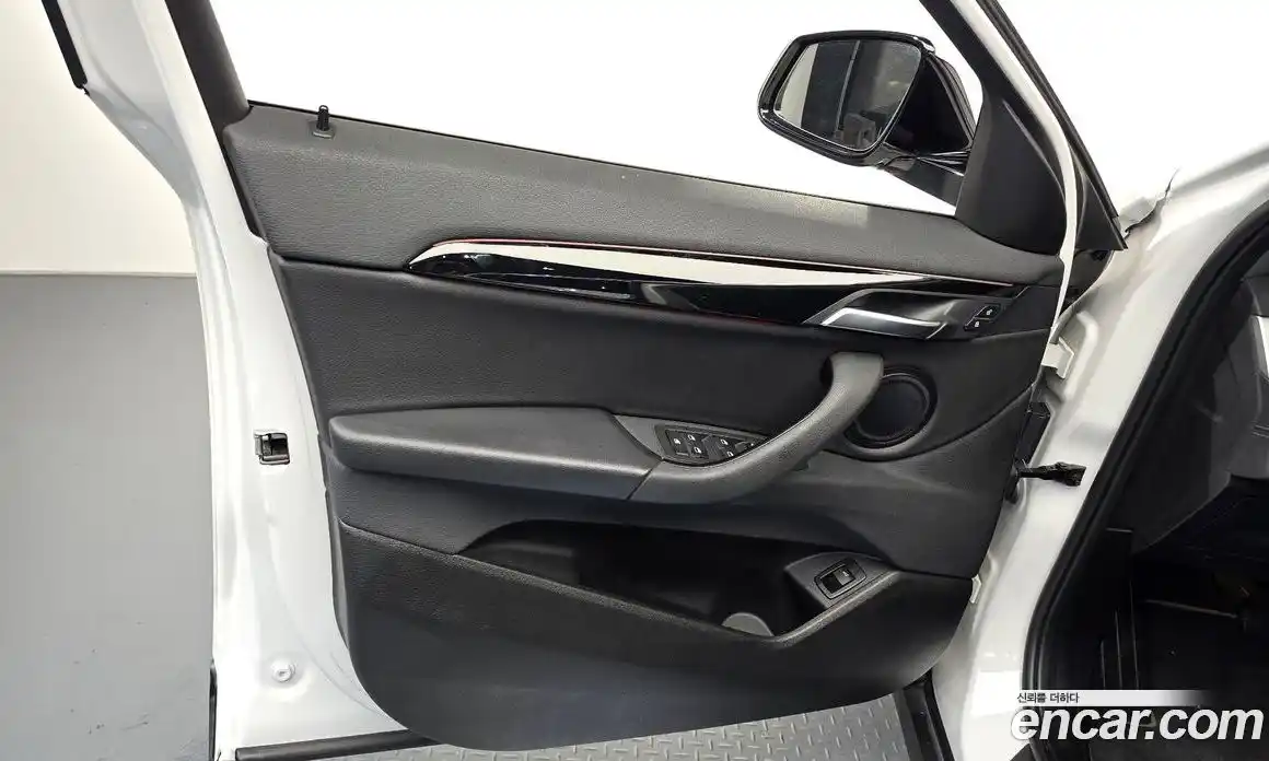 BMW X2 2019 2.0 автомат (гидро), фото 14