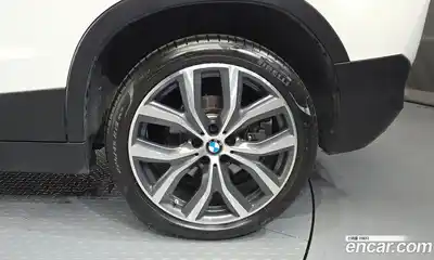 BMW X2 2019 2.0 автомат (гидро), миниатюра 7