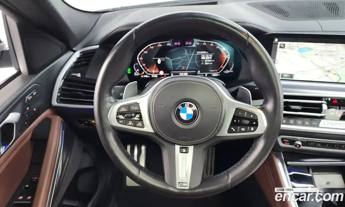 BMW X6 2022 3.0 автомат (гидро), фото 13