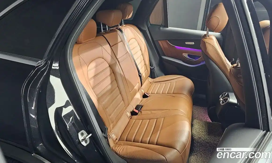Mercedes-Benz GLC-Class 2022 2.0 гидро, фото 18 Mercedes-Benz GLC-Class 2022 2.0 гидро, фото 18