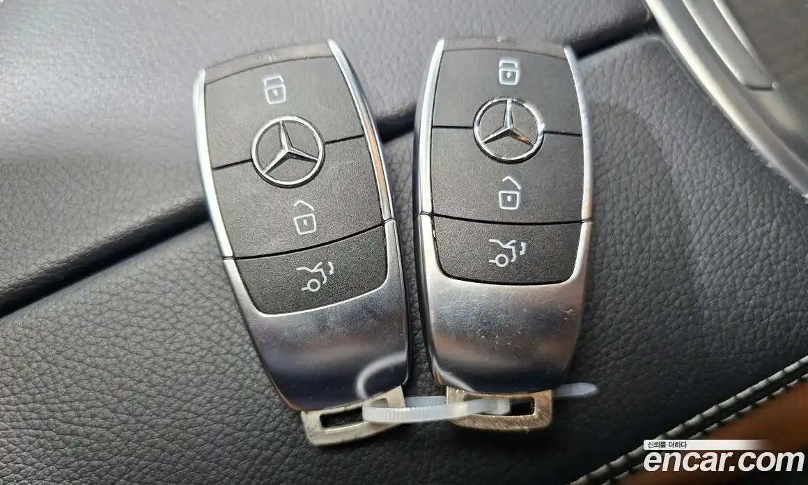 Mercedes-Benz GLC-Class 2022 2.0 гидро, фото 22 Mercedes-Benz GLC-Class 2022 2.0 гидро, фото 22