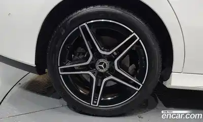 Mercedes-Benz CLA-Class 2023 2.0 гидро, миниатюра 6 Mercedes-Benz CLA-Class 2023 2.0 гидро, миниатюра 6
