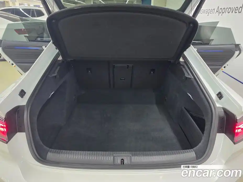 Volkswagen Arteon 2022 2.0 автомат (гидро), фото 16