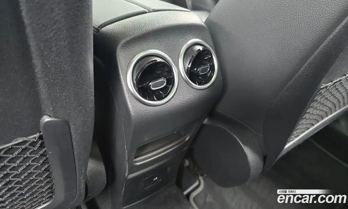 Mercedes-Benz GLB-Class 2021 2.0 гидро, фото 32